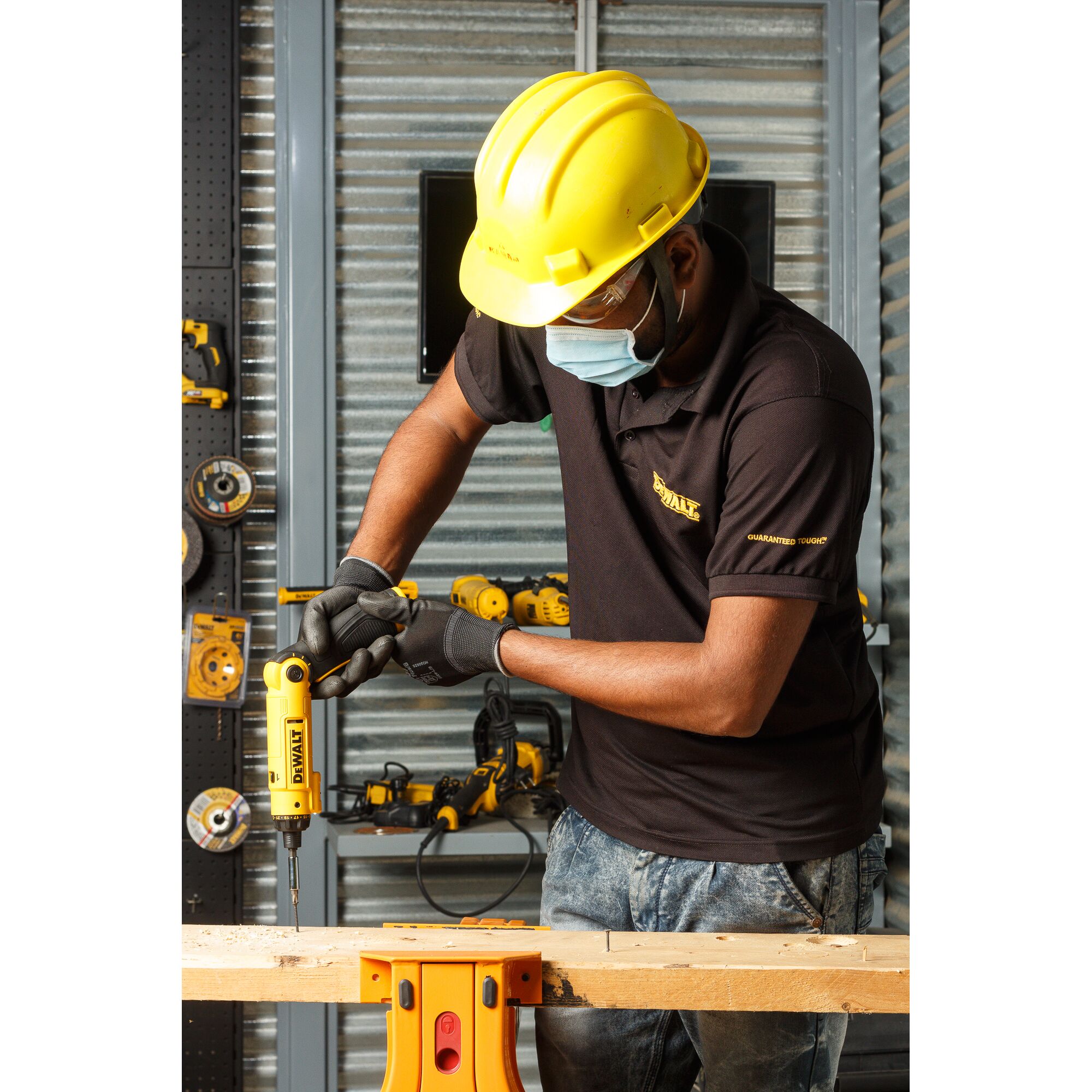 8V Max調扭起子機 (包含45件配件)