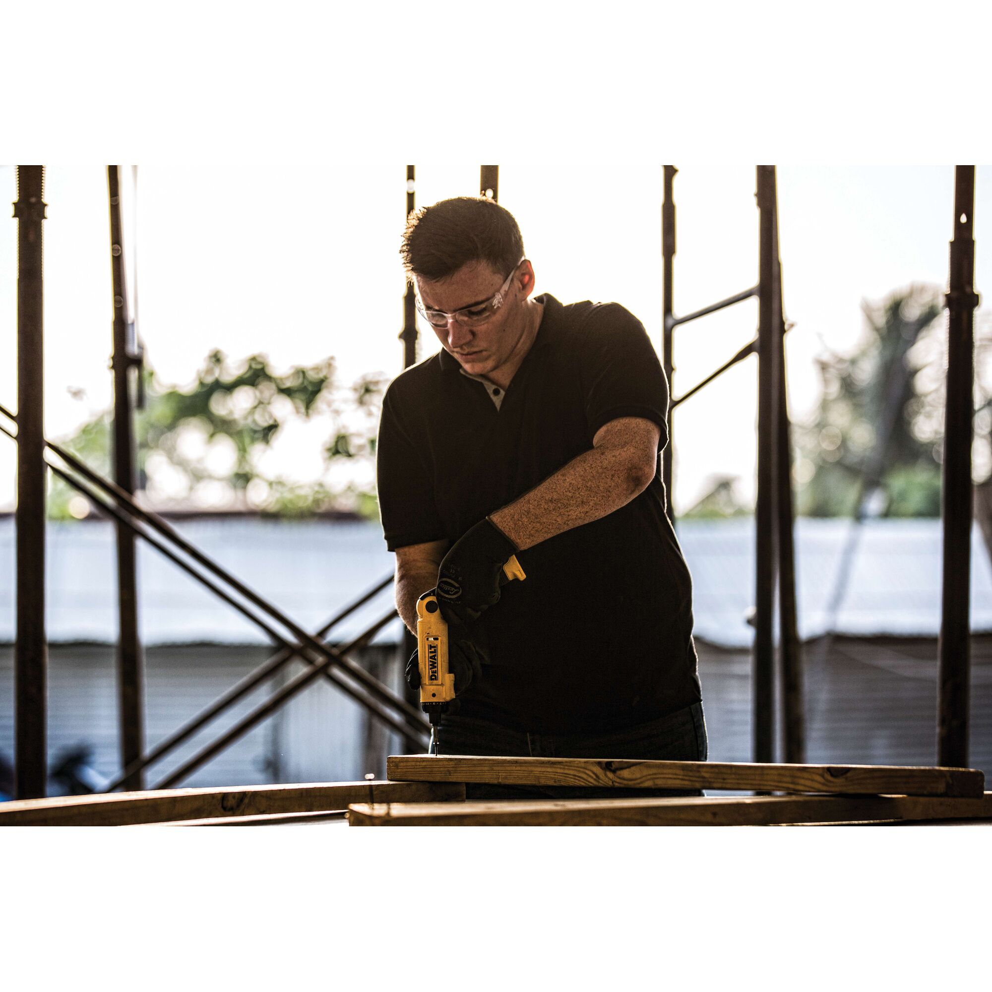 8V Max調扭起子機 (包含45件配件)