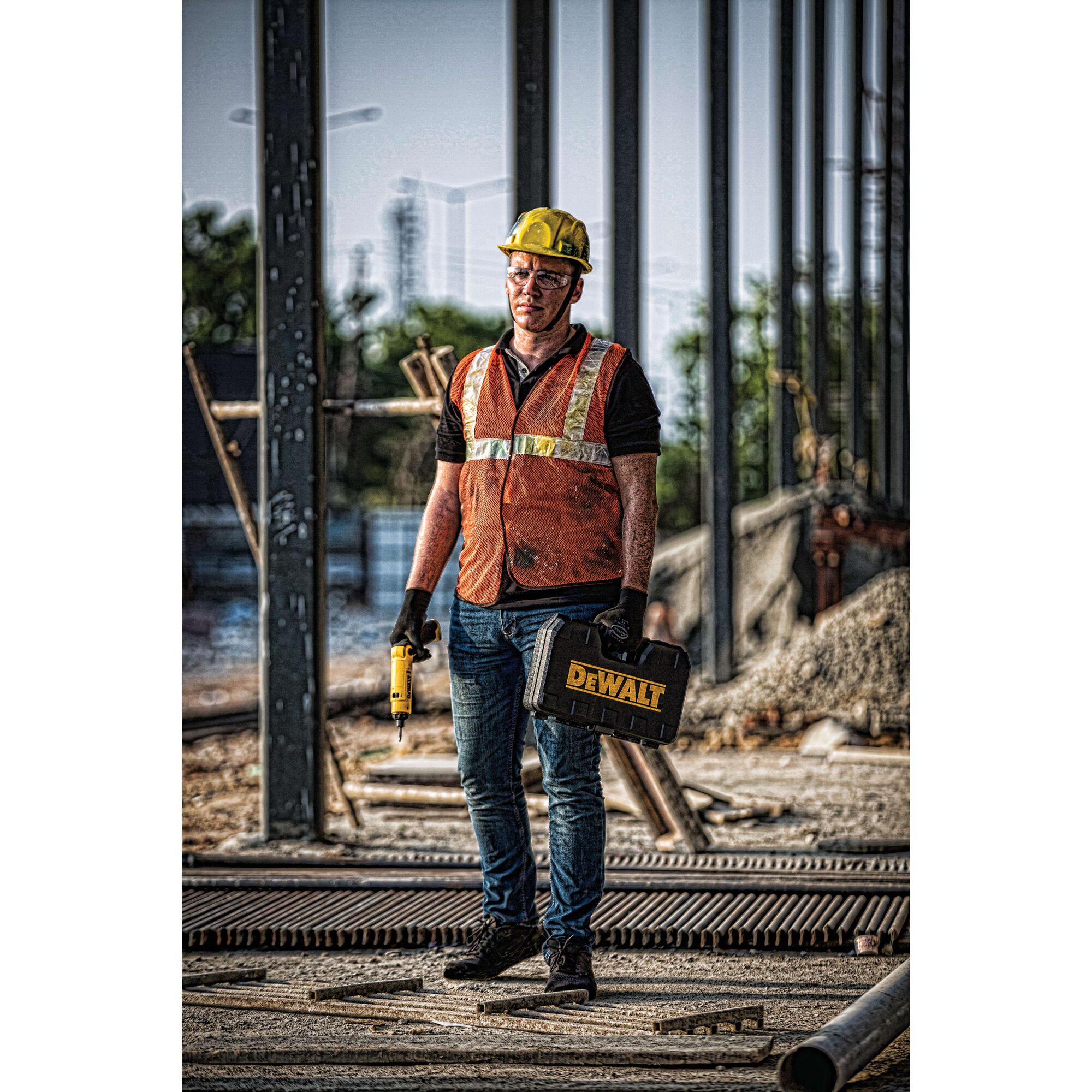 8V Max調扭起子機 (包含45件配件)