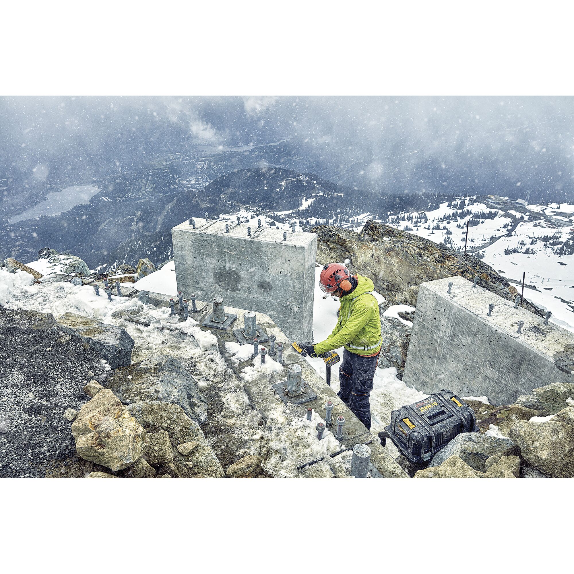 60V Max FLEXVOLT無碳刷5"砂輪機